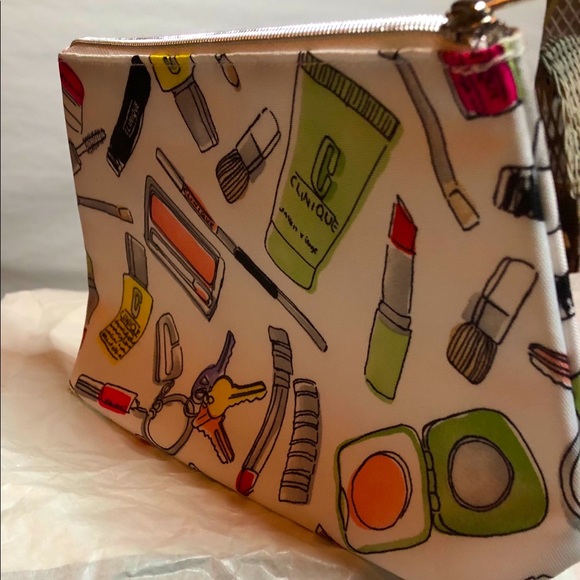 ✨Clinique bundle✨ - Picture 1 of 9